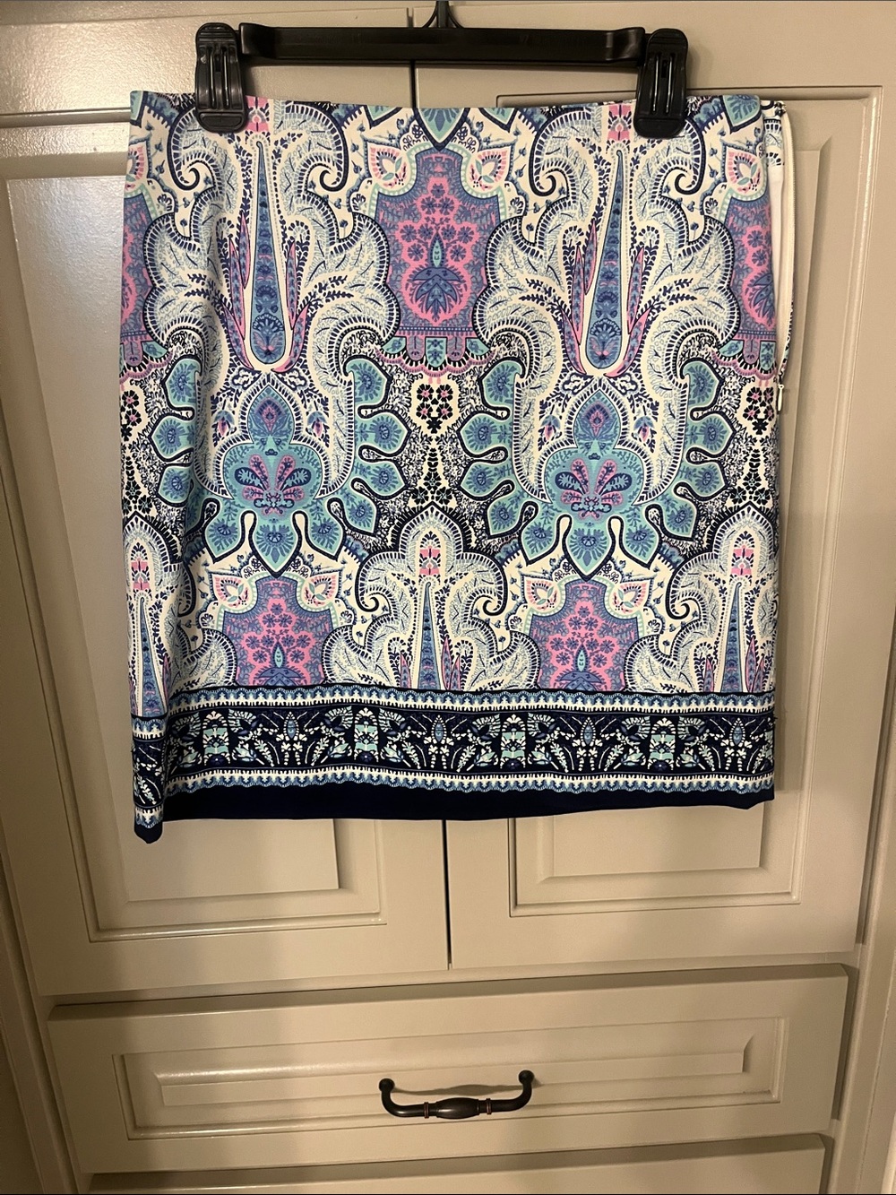NWT Talbots skirt, pink, blue and white with a navy border.